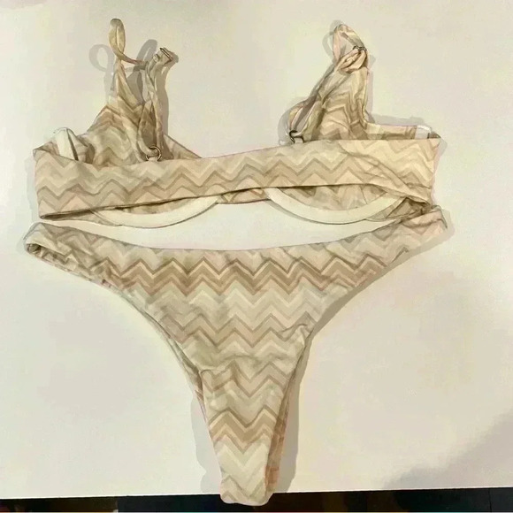 Nirvanic Swim Suit - Picture 6 of 7